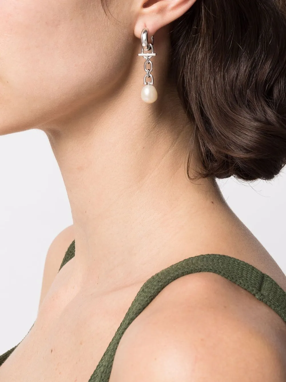 Women Maria Black Mambo Huggie Pearl Single Earring 2 Women Maria Black Mambo Huggie Pearl Single Earring - Image 2