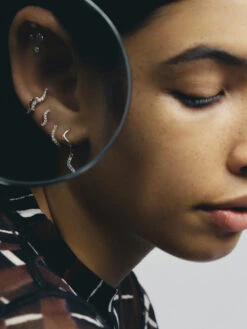 Maria Black Wave Huggie -Maria Black 3183 df6522ceae h1010ymd original