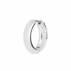 Maria Black Axton 11 Huggie