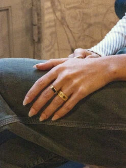 Maria Black Harald Blue Ring -Maria Black 4643 f6a1dc0347 harald blue gold bridge gold rings original