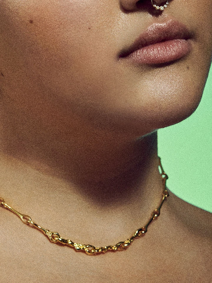 Maria Black Dogbane Necklace 3 Maria Black Dogbane Necklace - Image 3