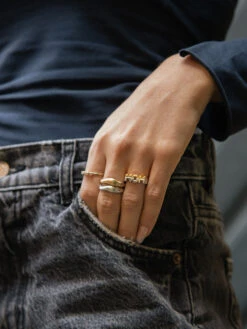 Maria Black Mom Two-Tone Ring 7 Maria Black Mom Two-Tone Ring -Maria Black 5194 d92c765cf8 2 original