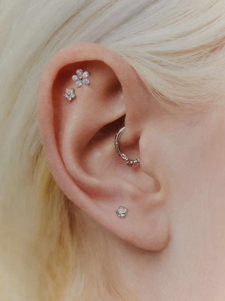 Maria Black Daisy 3 Piercing Stud 3 Maria Black Daisy 3 Piercing Stud - Image 3