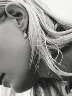 Maria Black Vento Huggie 5 Maria Black Vento Huggie -Maria Black 629 776fb49178 100782ag original